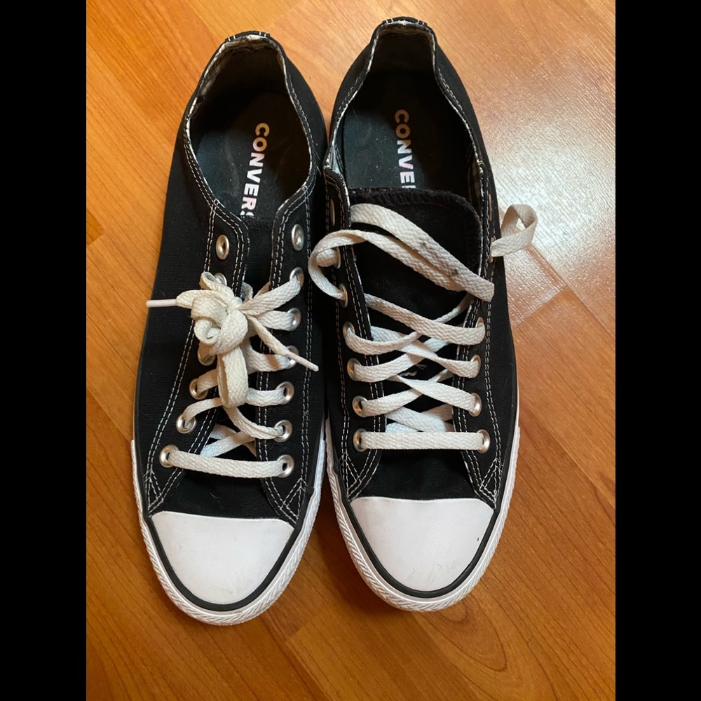 Black and White converse